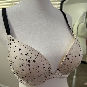 Victoria’s Secret push up bra